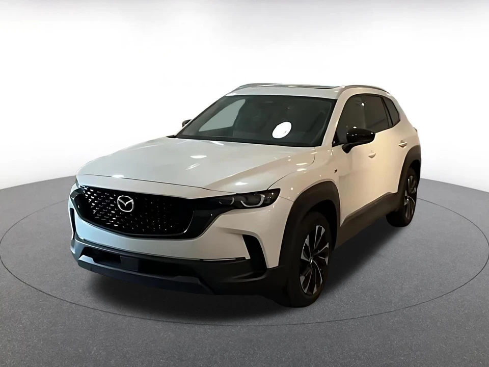 2025 Mazda CX-50 - Image 7 of 31