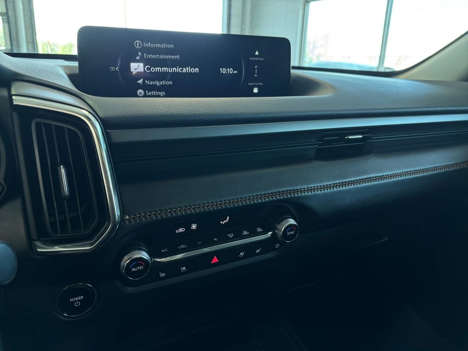 2025 Mazda CX-50 - Image 17 of 31