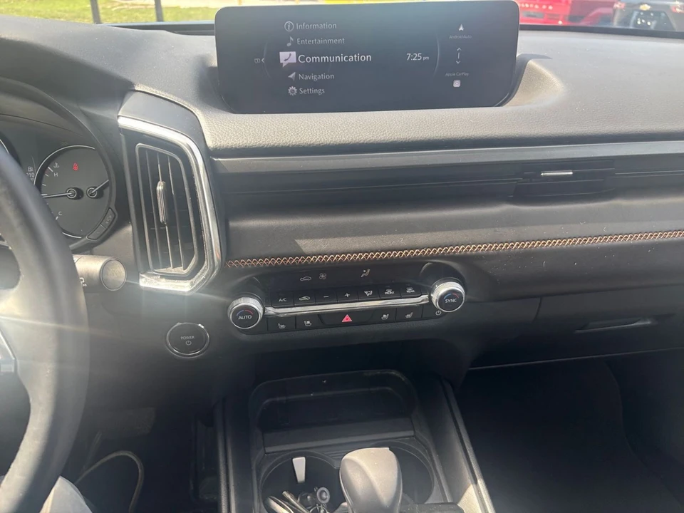 2025 Mazda CX-50 - Image 14 of 31