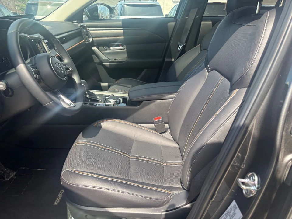 2025 Mazda CX-50 - Image 27 of 31