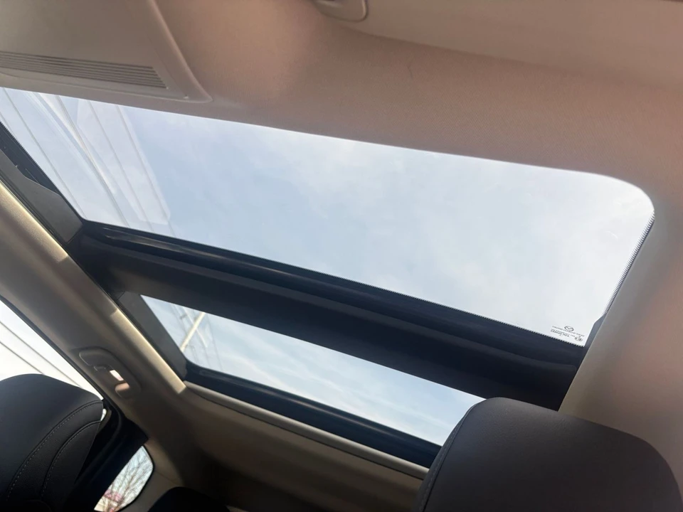 2025 Mazda CX-50 - Image 30 of 31