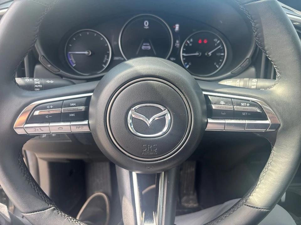 2025 Mazda CX-50 - Image 22 of 31
