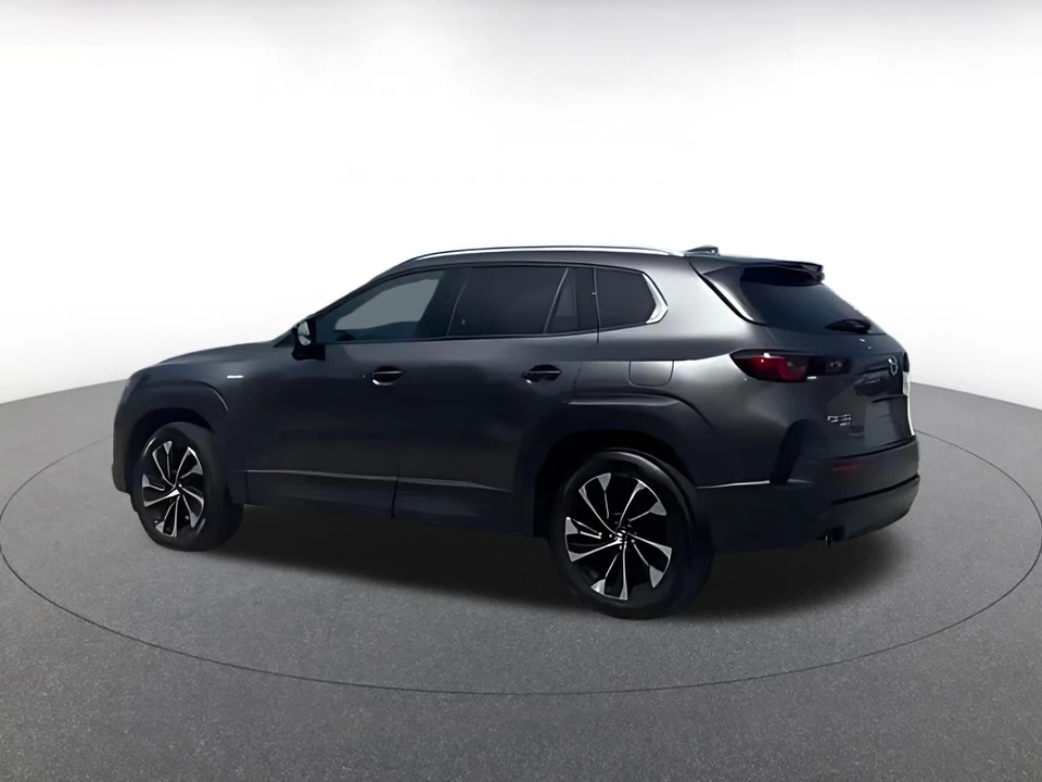 2025 Mazda CX-50 - Image 11 of 31