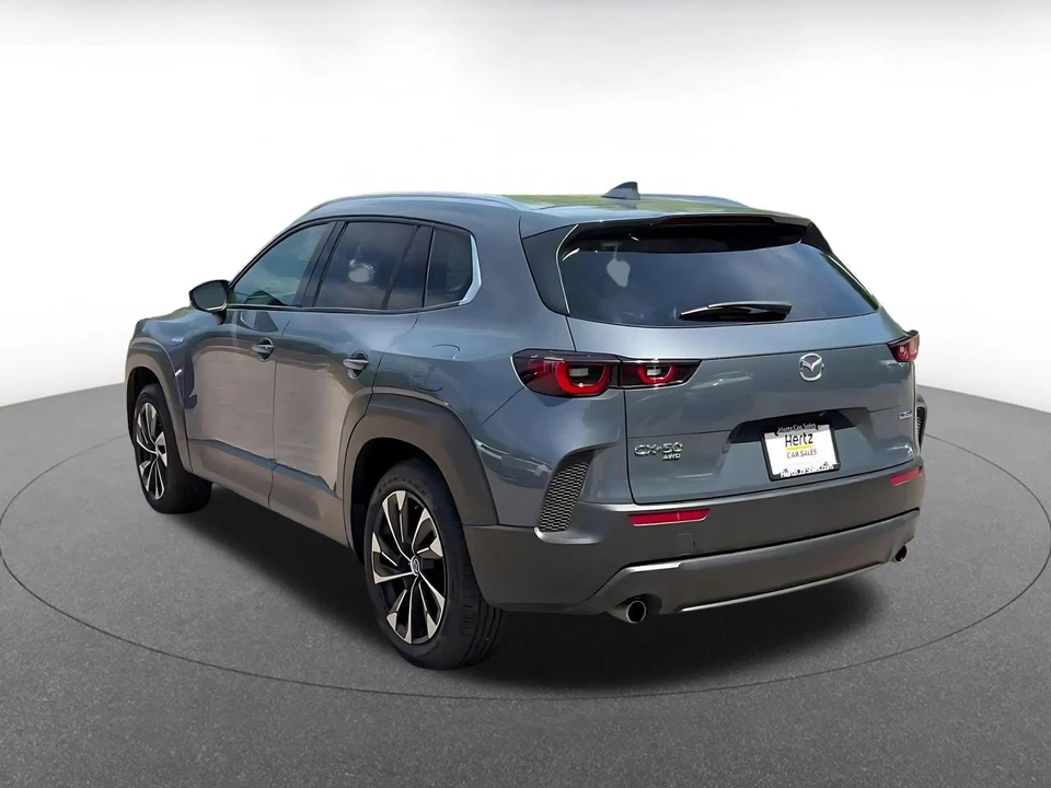 2025 Mazda CX-50 - Image 13 of 31