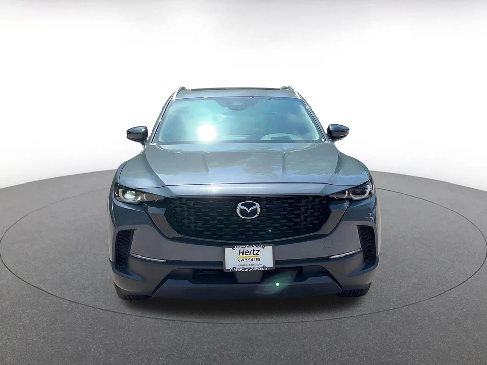 2025 Mazda CX-50 - Image 4 of 31