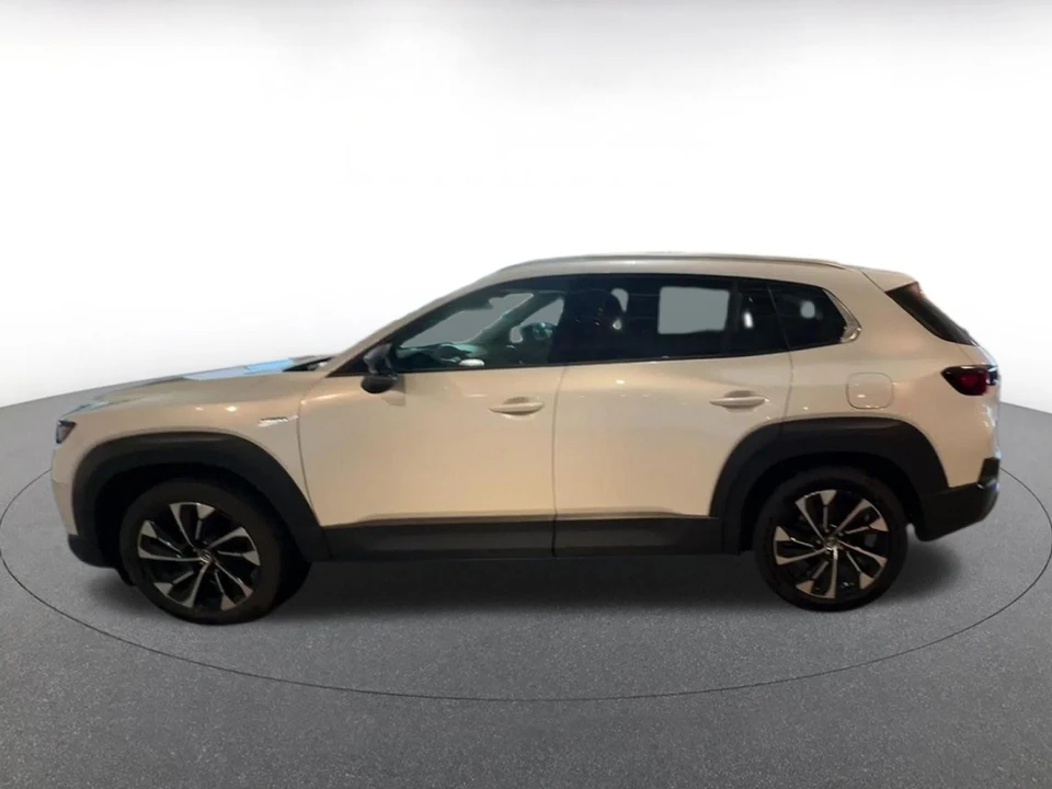 2025 Mazda CX-50 - Image 7 of 31