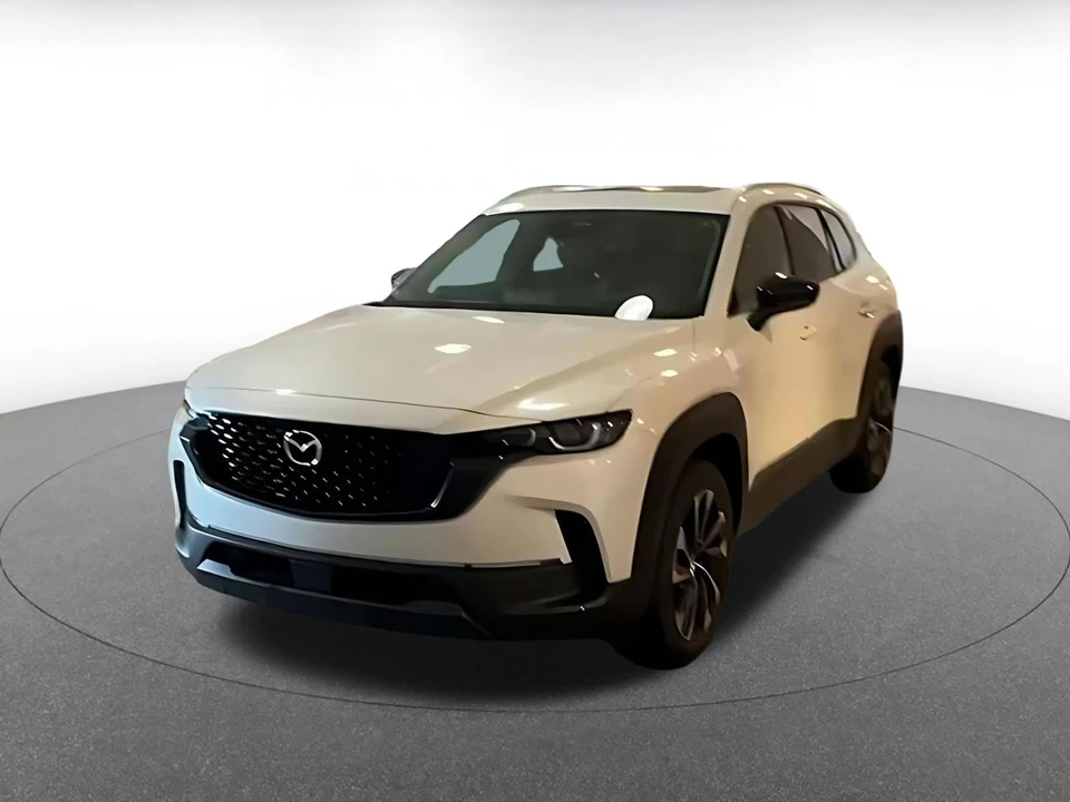 2025 Mazda CX-50 - Image 5 of 31