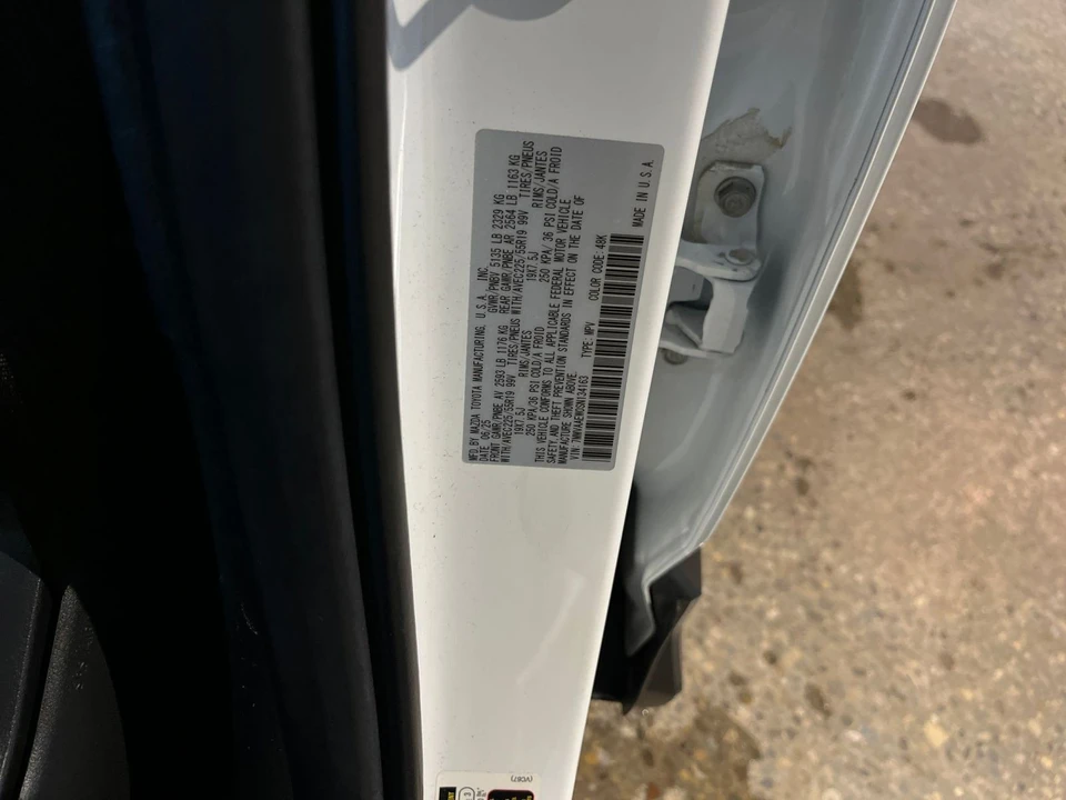2025 Mazda CX-50 - Image 26 of 31