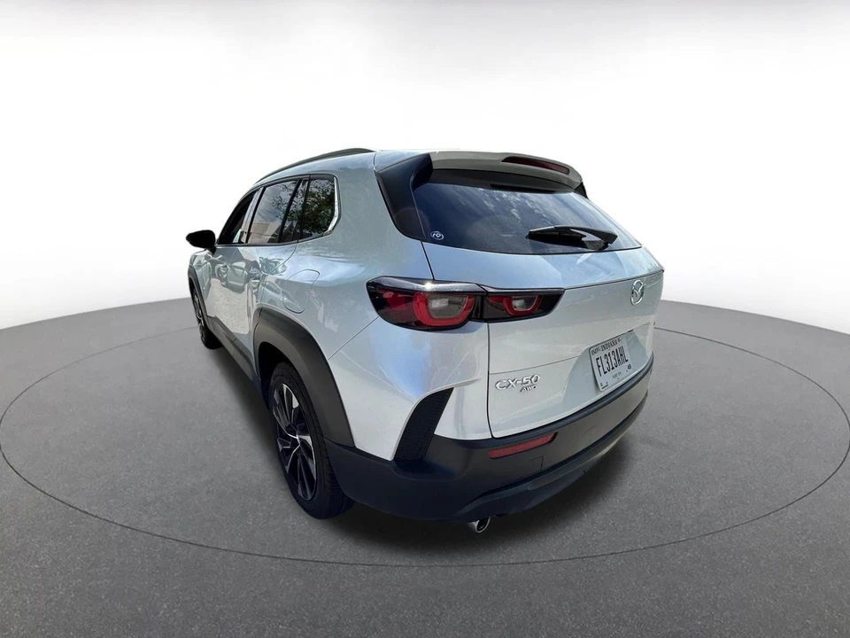 2025 Mazda CX-50 - Image 10 of 26