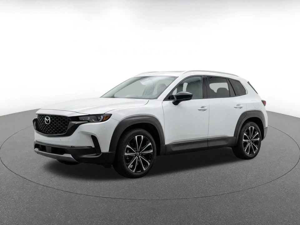 2025 Mazda CX-50 - Image 5 of 26
