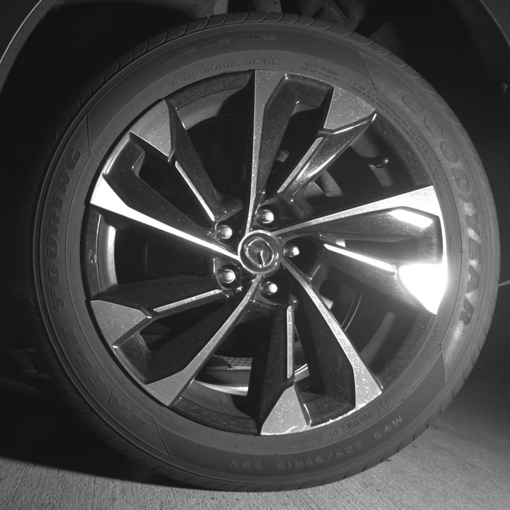 2025 Mazda CX-50 - Image 21 of 26