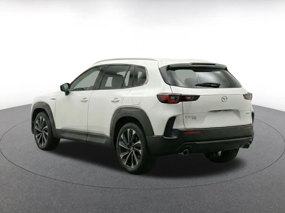 2025 Mazda CX-50 - Image 9 of 26