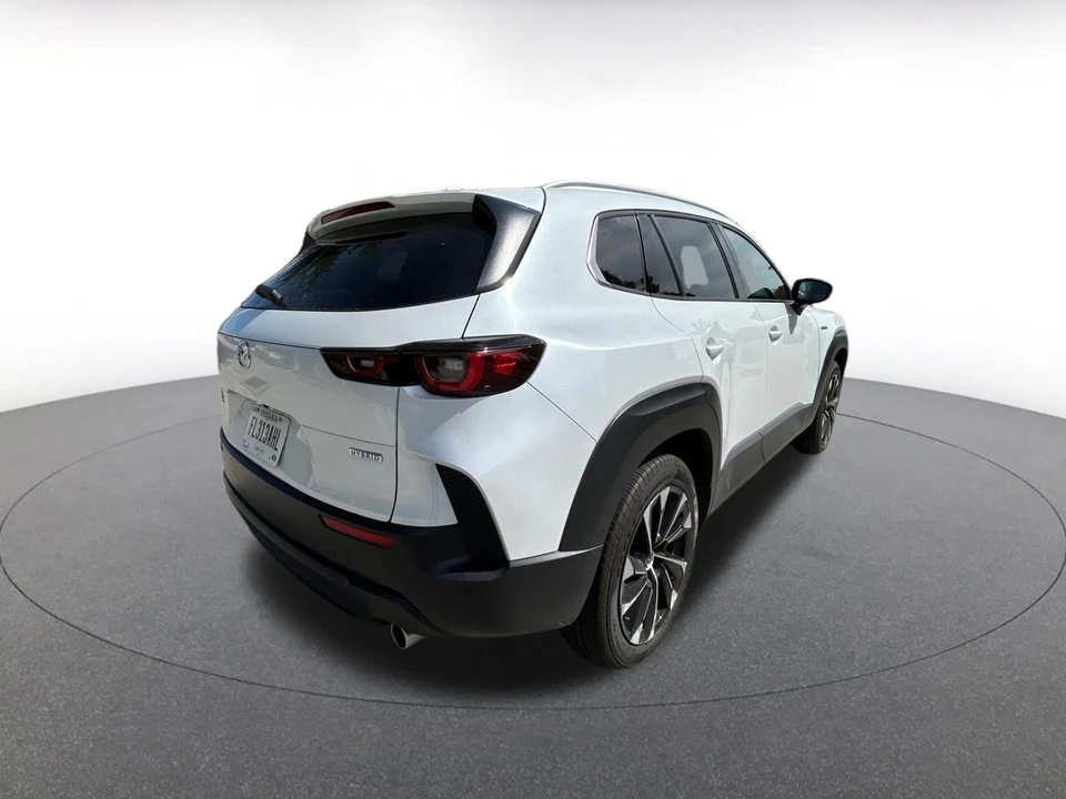 2025 Mazda CX-50 - Image 14 of 26