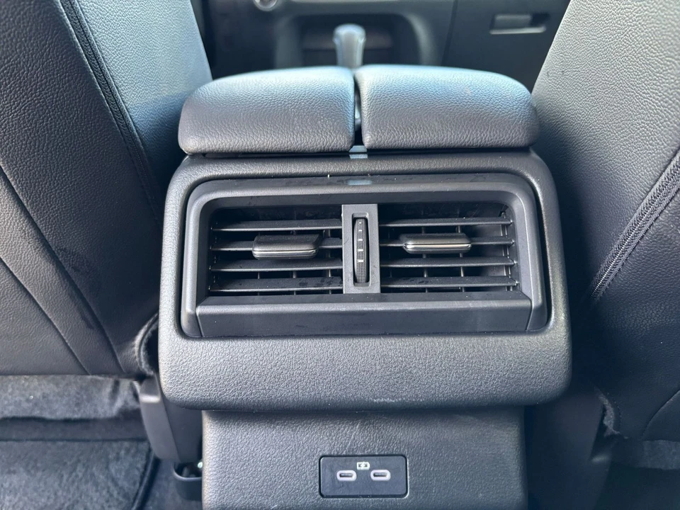 2025 Mazda CX-50 - Image 21 of 31