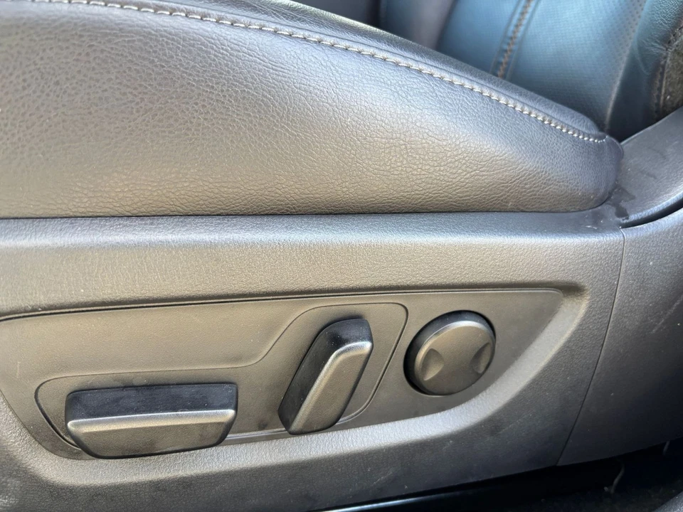 2025 Mazda CX-50 - Image 19 of 31