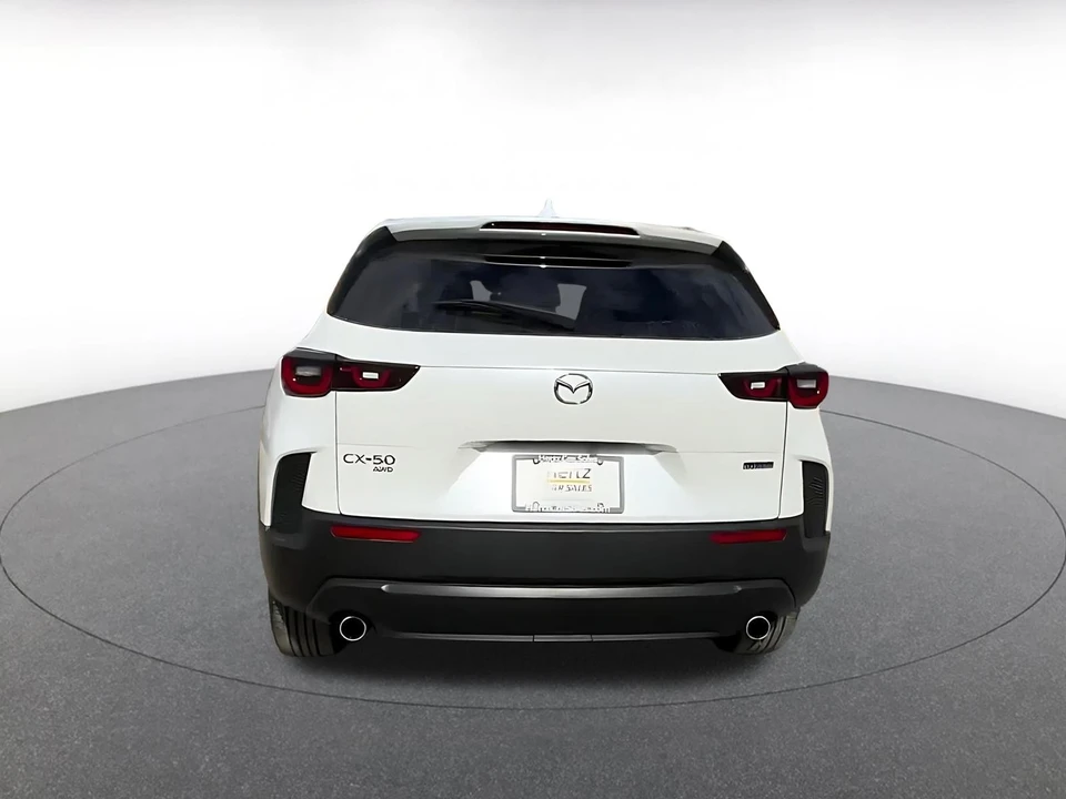 2025 Mazda CX-50 - Image 10 of 31
