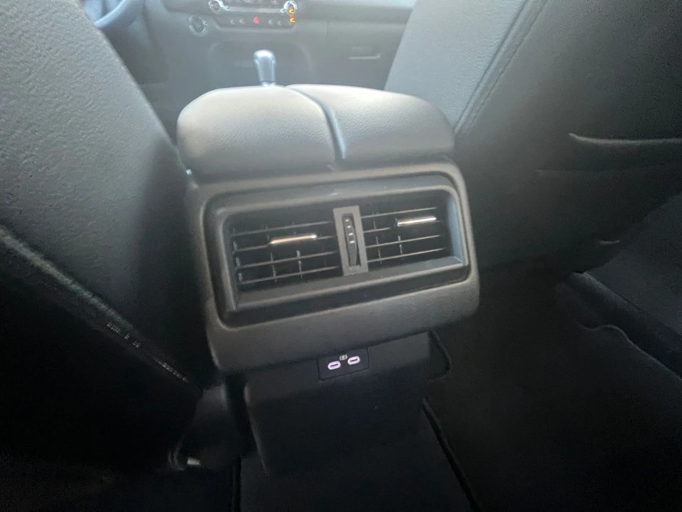 2025 Mazda CX-50 - Image 20 of 31