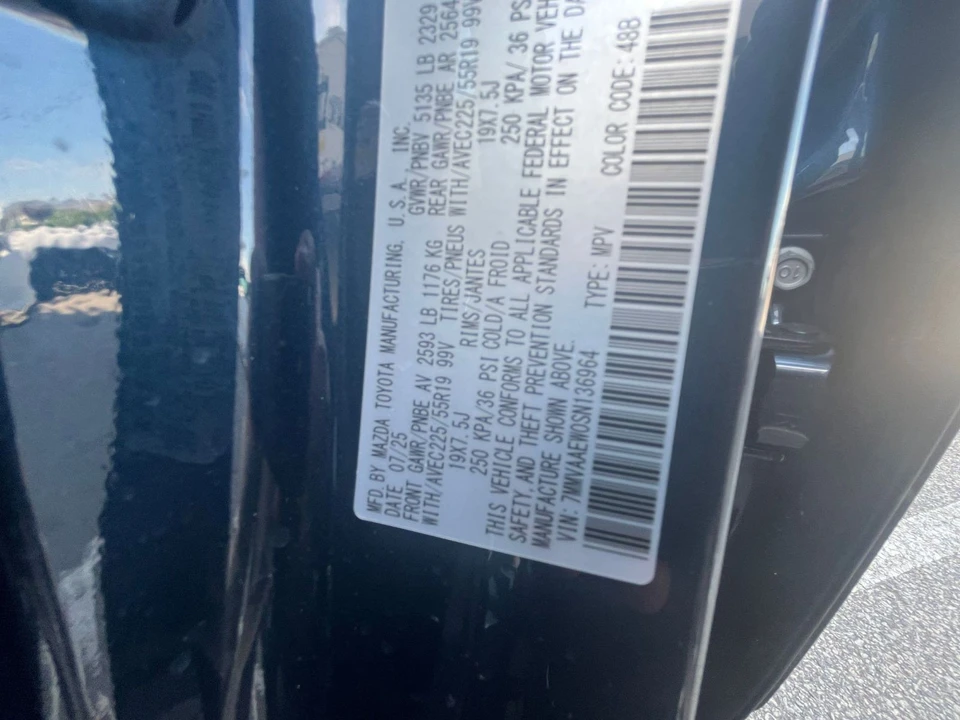 2025 Mazda CX-50 - Image 26 of 31