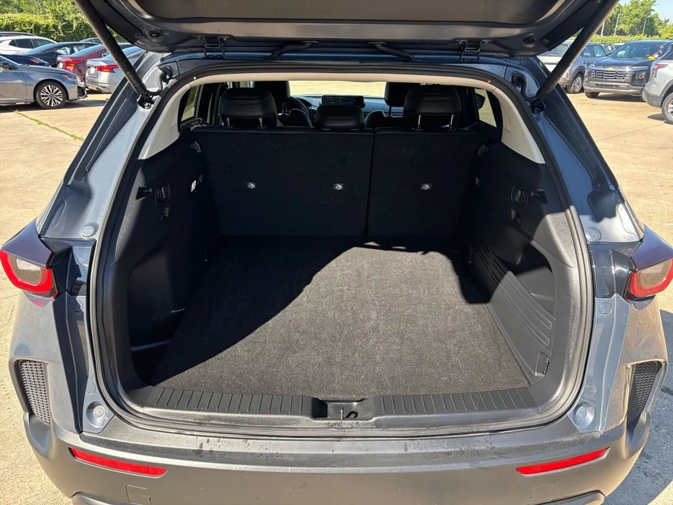 2025 Mazda CX-50 - Image 30 of 31
