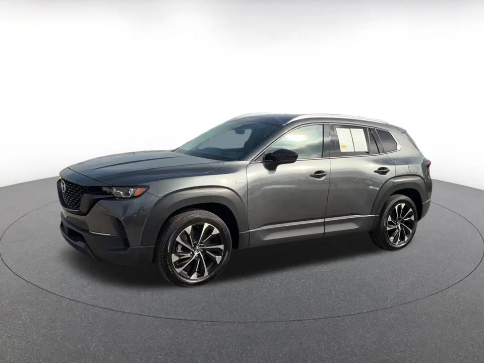 2025 Mazda CX-50 - Image 6 of 31