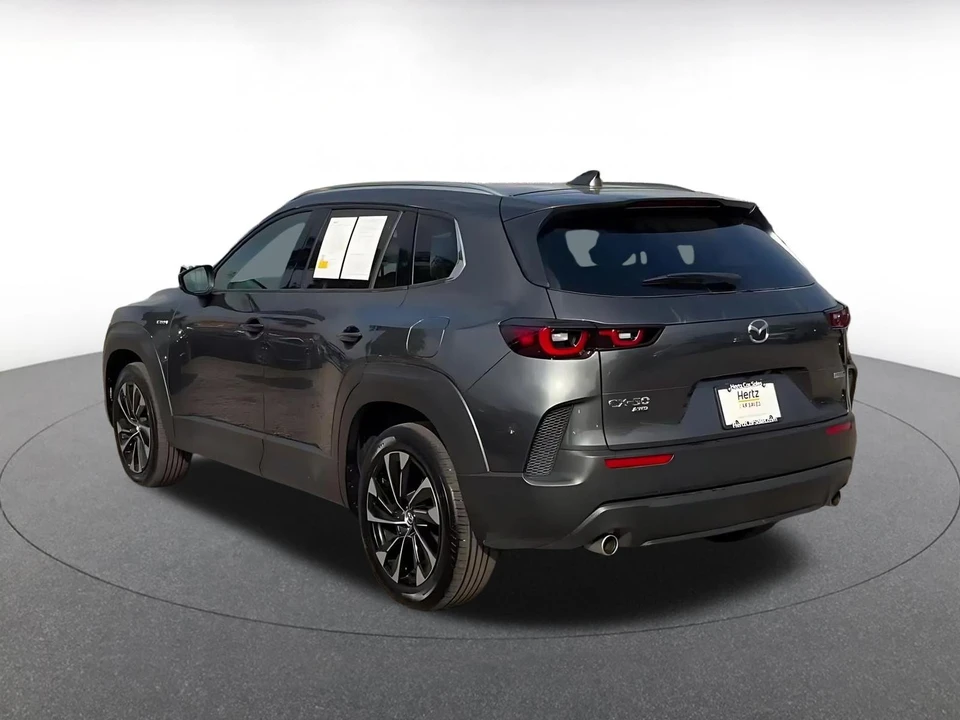 2025 Mazda CX-50 - Image 9 of 31