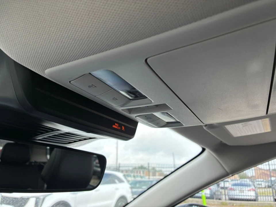 2025 Mazda CX-50 - Image 20 of 31