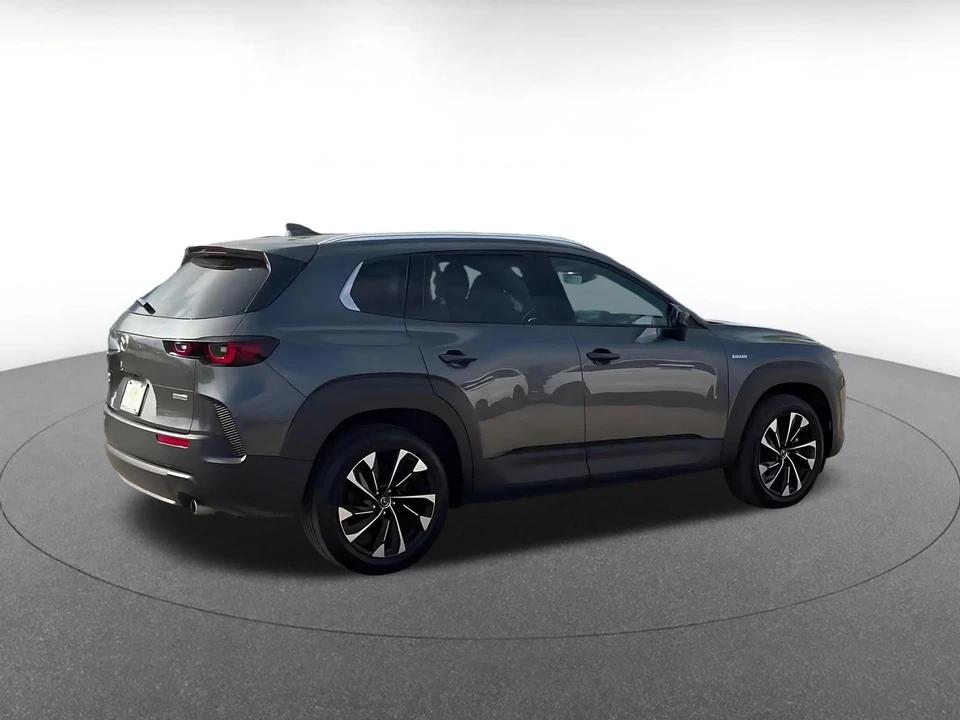 2025 Mazda CX-50 - Image 12 of 31