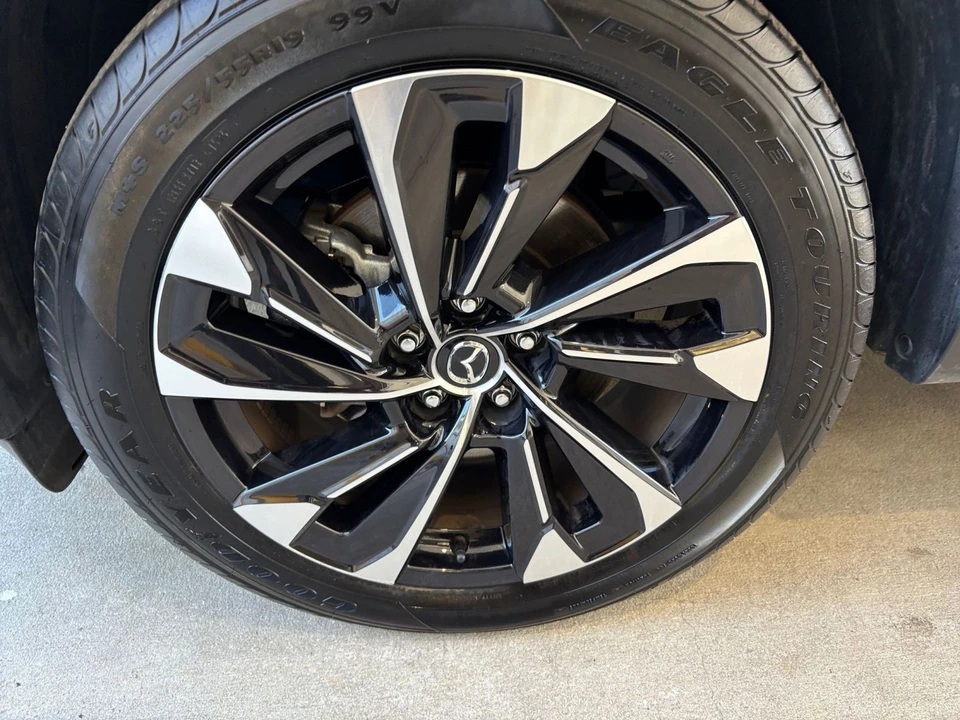 2025 Mazda CX-50 - Image 27 of 31