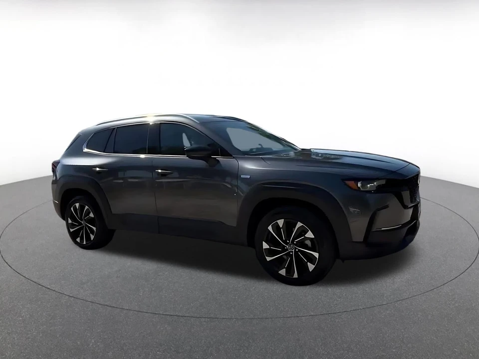 2025 Mazda CX-50 - Image 2 of 31