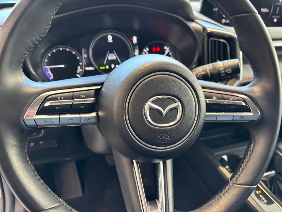 2025 Mazda - Image 26 of 31