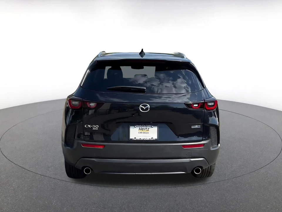 2025 Mazda CX-50 - Image 10 of 31