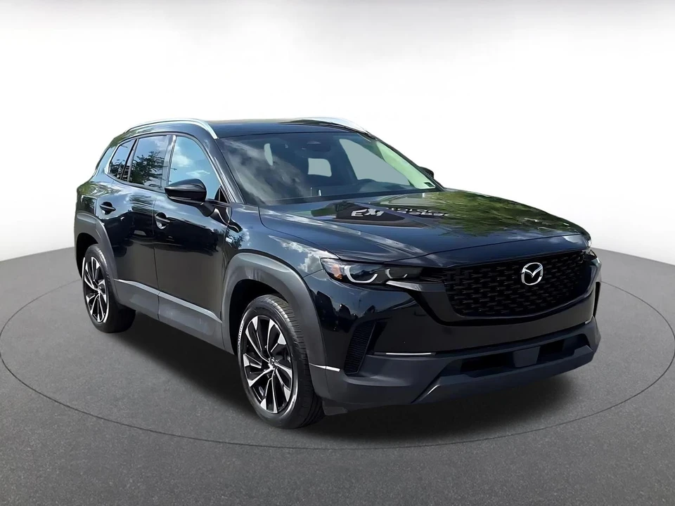2025 Mazda CX-50 - Image 3 of 31