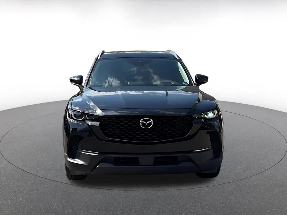 2025 Mazda CX-50 - Image 4 of 31