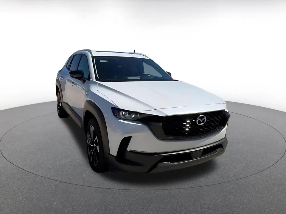 2025 Mazda CX-50 - Image 3 of 31