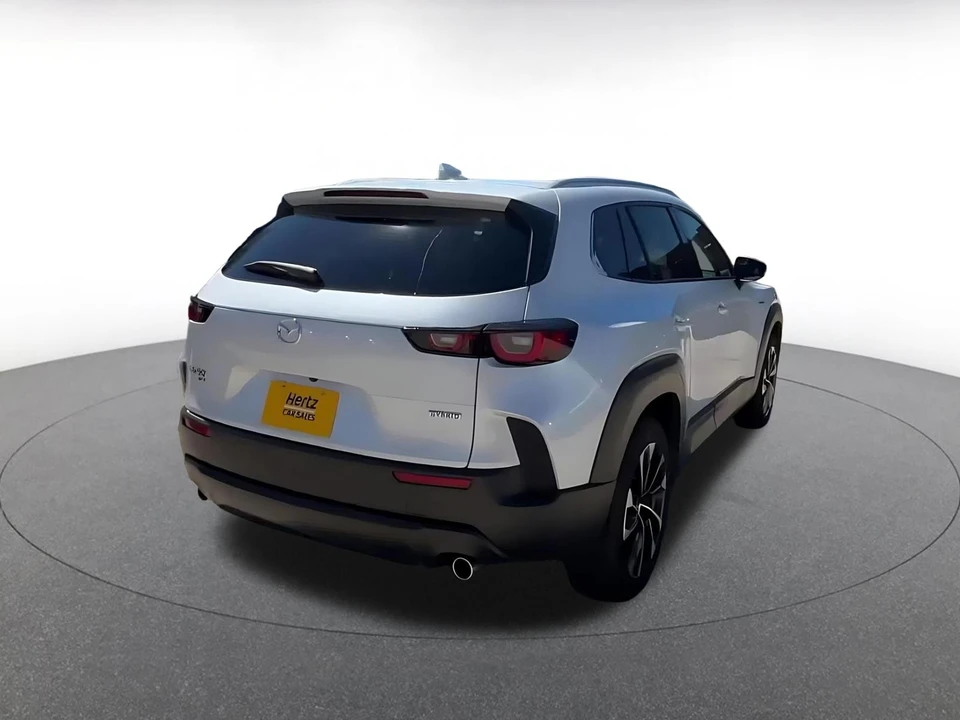 2025 Mazda CX-50 - Image 16 of 31