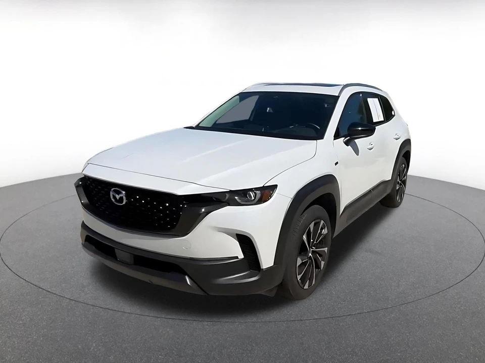 2025 Mazda CX-50 - Image 8 of 31