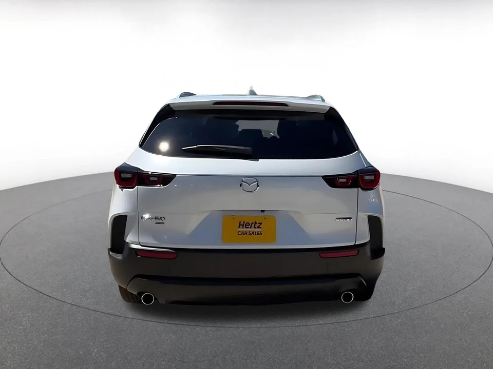 2025 Mazda CX-50 - Image 14 of 31