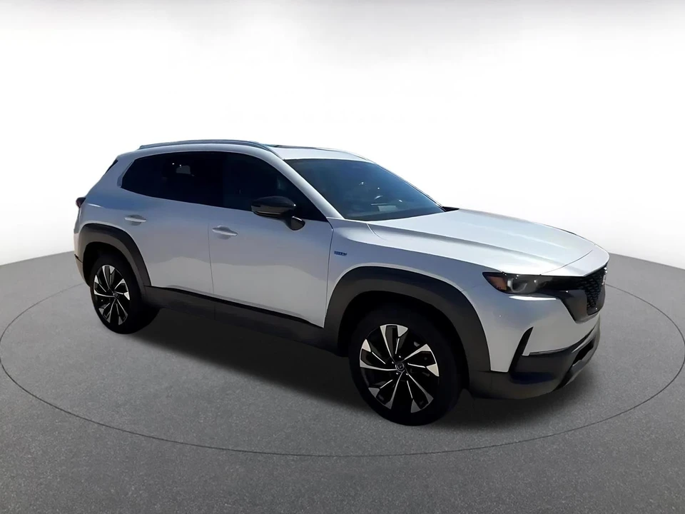 2025 Mazda CX-50 - Image 2 of 31
