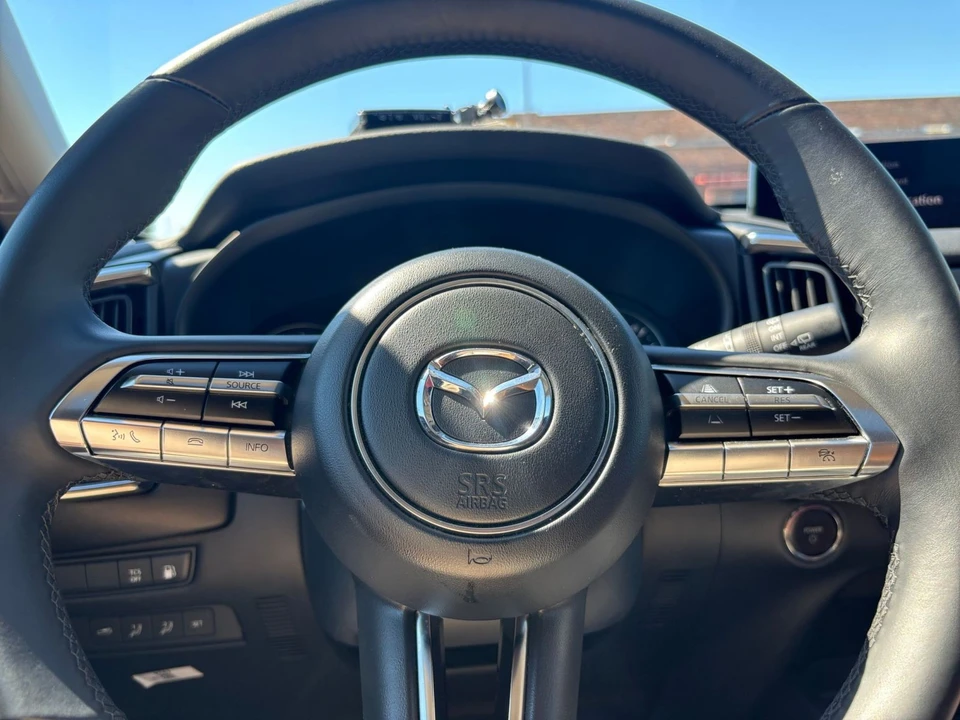 2025 Mazda CX-50 - Image 30 of 31