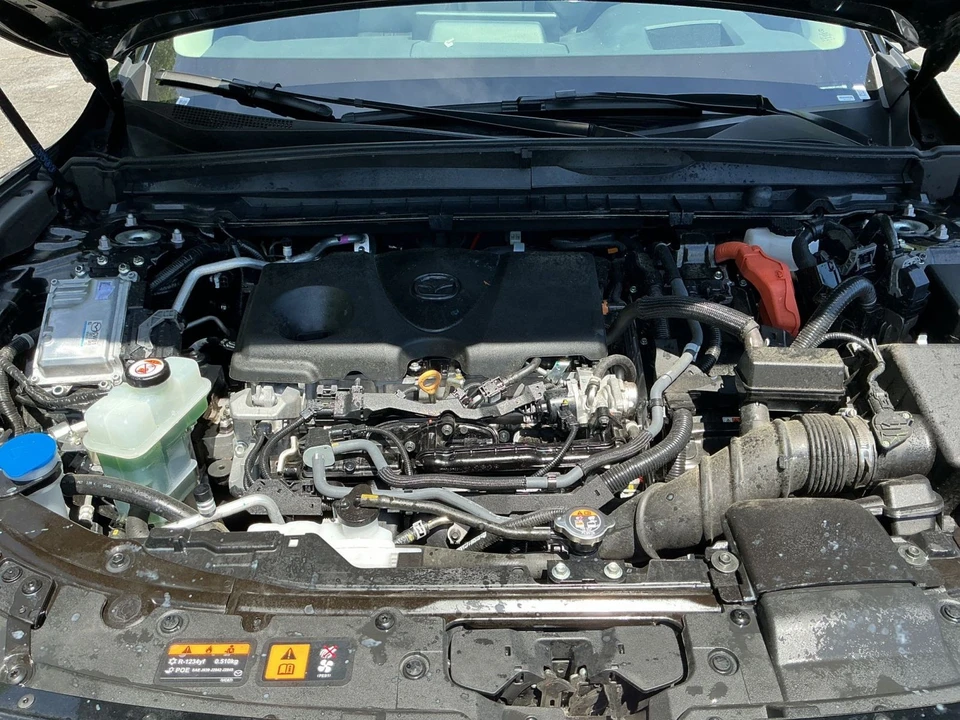 2025 Mazda CX-50 - Image 26 of 31