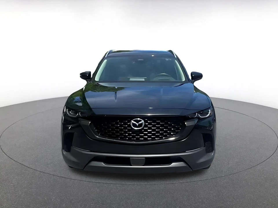 2025 Mazda CX-50 - Image 4 of 31