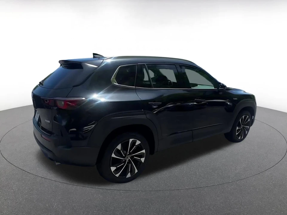 2025 Mazda CX-50 - Image 14 of 31