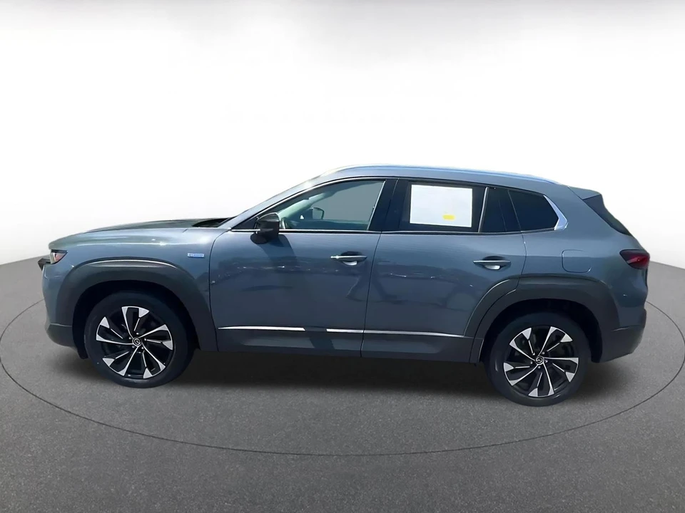 2025 Mazda CX-50 - Image 7 of 31