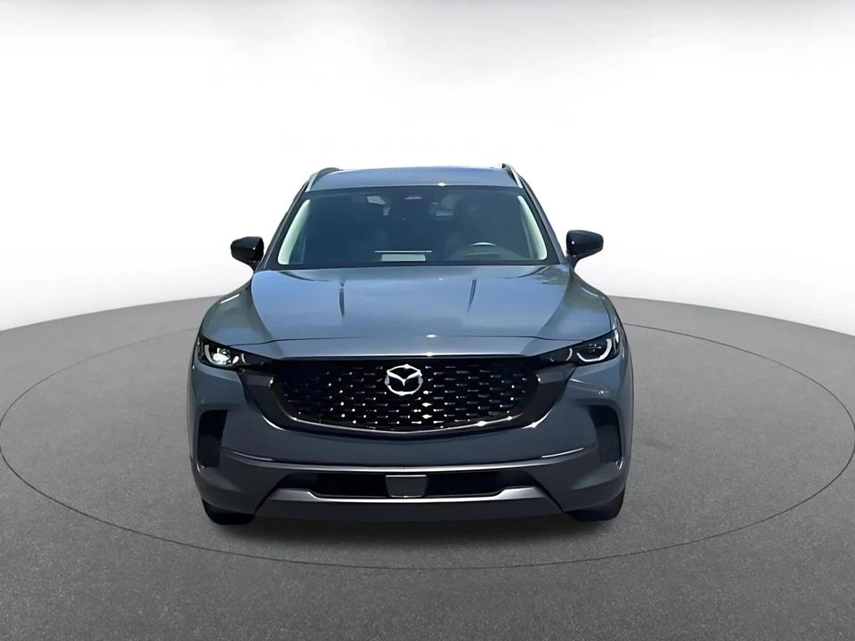 2025 Mazda CX-50 - Image 4 of 31