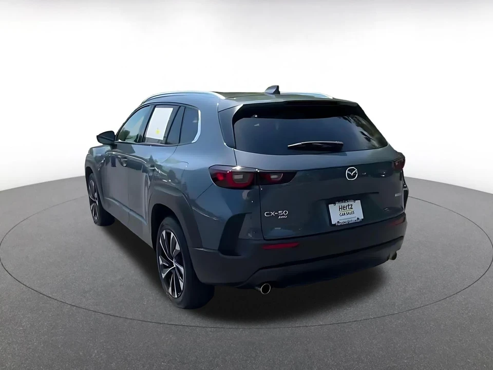 2025 Mazda CX-50 - Image 9 of 31