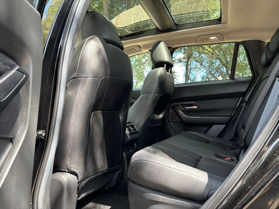 2025 Mazda CX-50 - Image 30 of 31