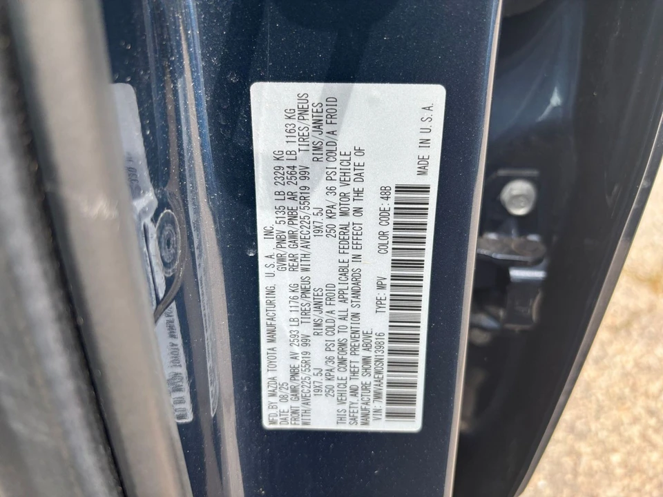 2025 Mazda CX-50 - Image 29 of 31