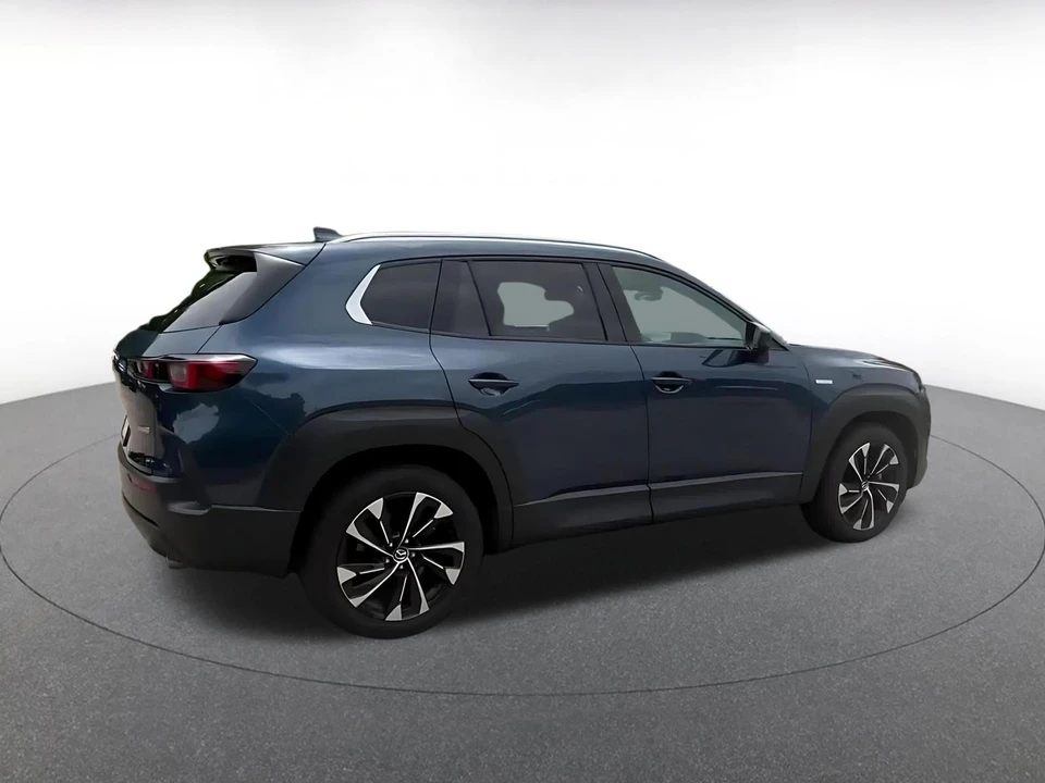 2025 Mazda CX-50 - Image 14 of 31