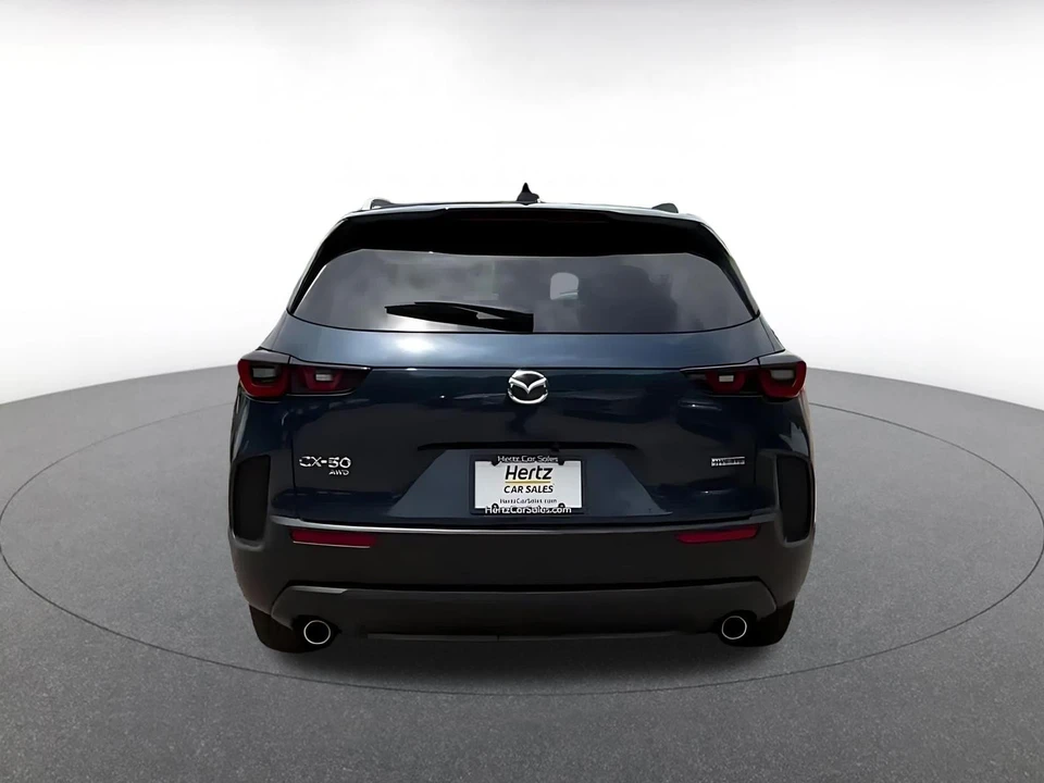 2025 Mazda CX-50 - Image 14 of 31