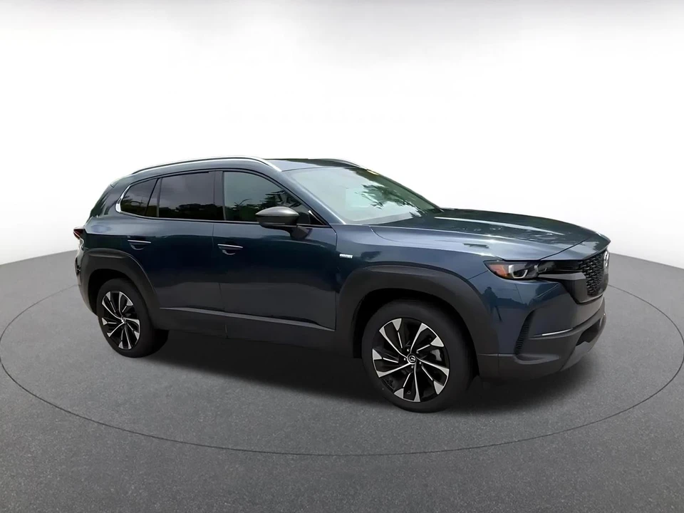 2025 Mazda CX-50 - Image 2 of 31